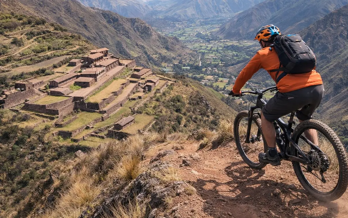 Enduro desde Cusco hacia Huchuy Qosqo combina tramos técnicos de roca suelta con secciones rápidas de tierra compacta.